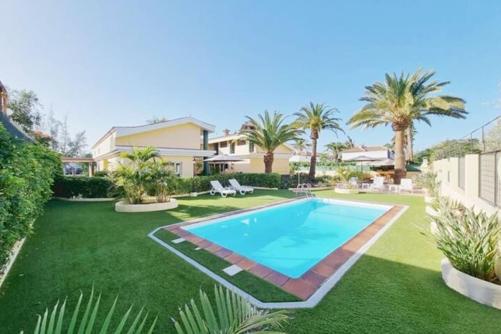 Golf Court * Maspalomas (Gran Canaria)